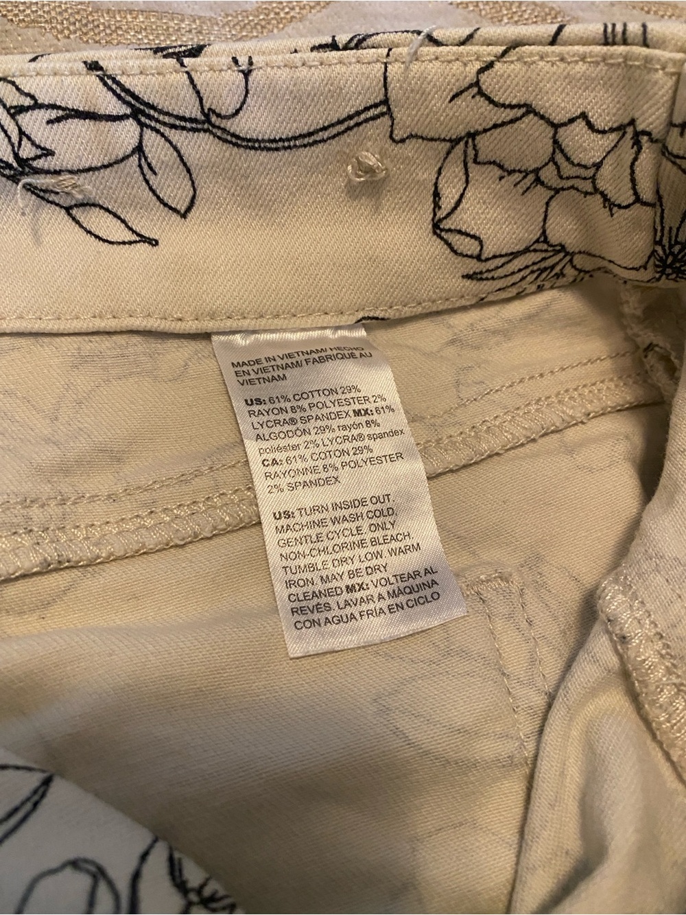 Chico’s Floral Pull-On Ankle Jeggings Cream Black Size 0R US 4 - Picture 7 of 9